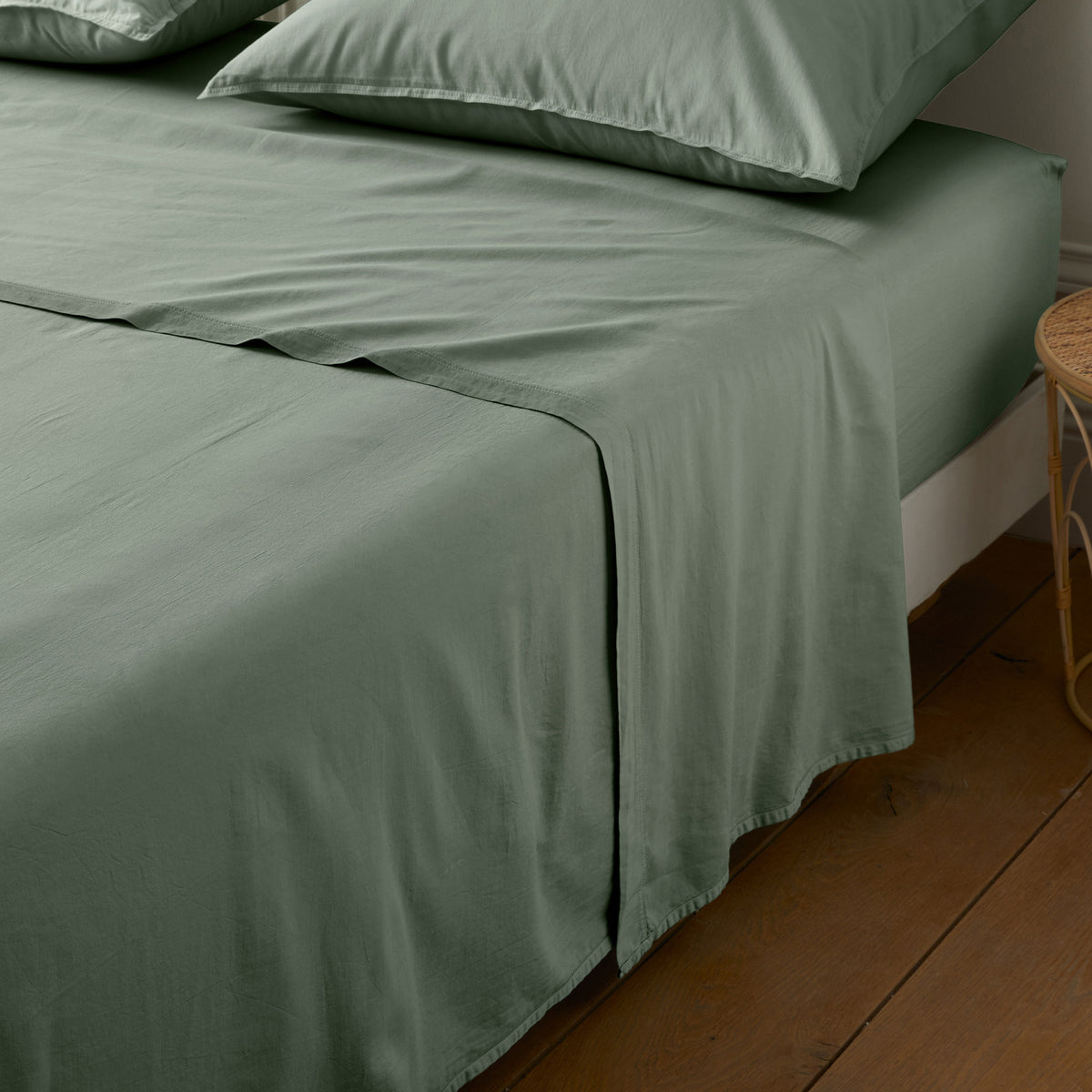 Flat Sheet Satin lavé