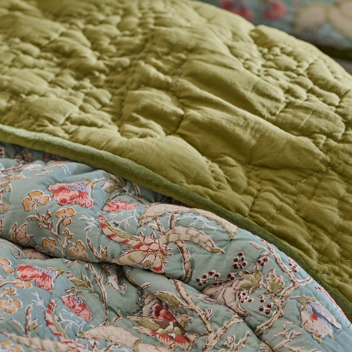 Comforter Rose garden